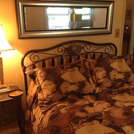 Lévis B&B De La Traverse الغرفة الصورة